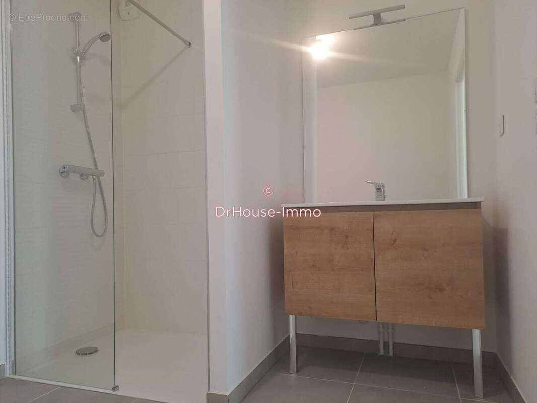 Appartement à SAINT-CYR-SUR-LOIRE