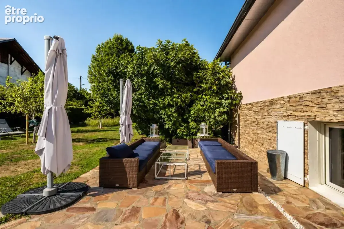 Maison de 8 pièces de 166 m² à Viry - photo 13