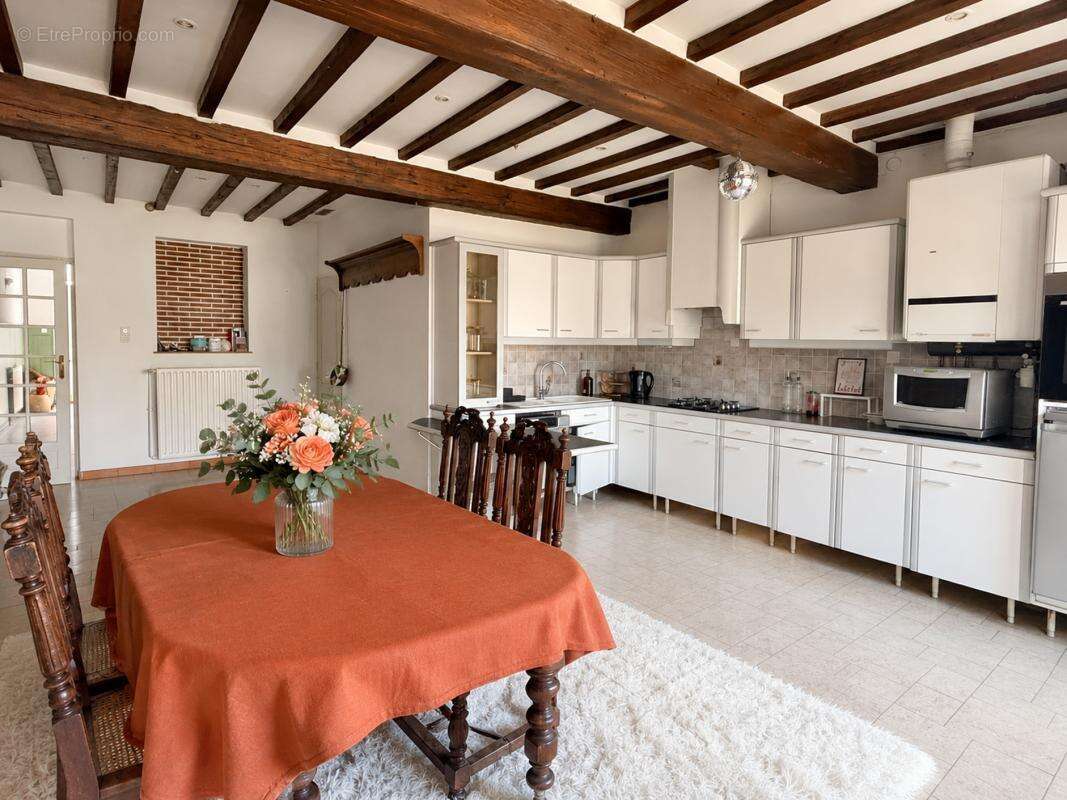 Maison à LA MADELEINE