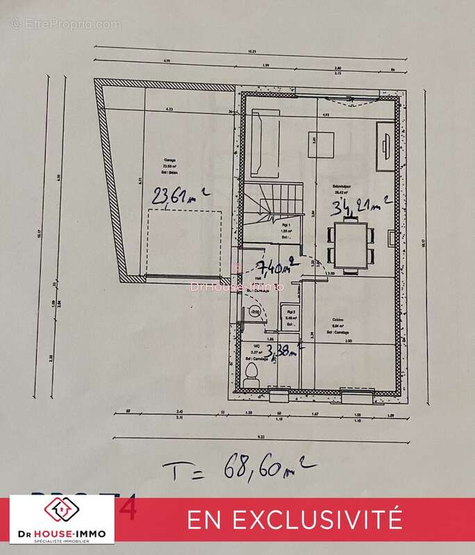 Maison à QUAROUBLE