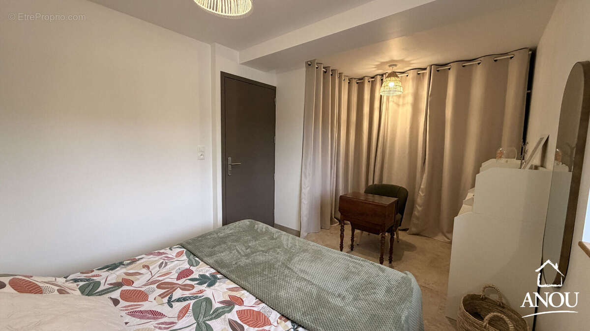 Maison à SAINT-DENIS-LES-PONTS