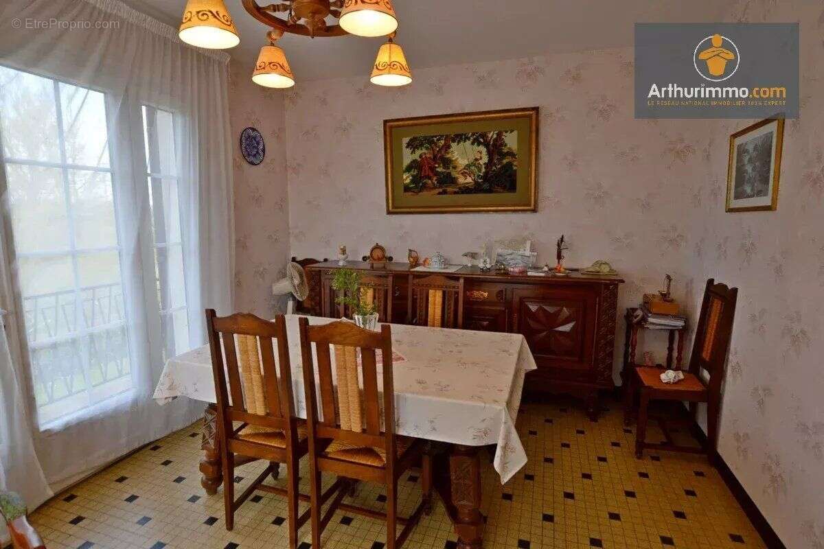 Maison à DURAS