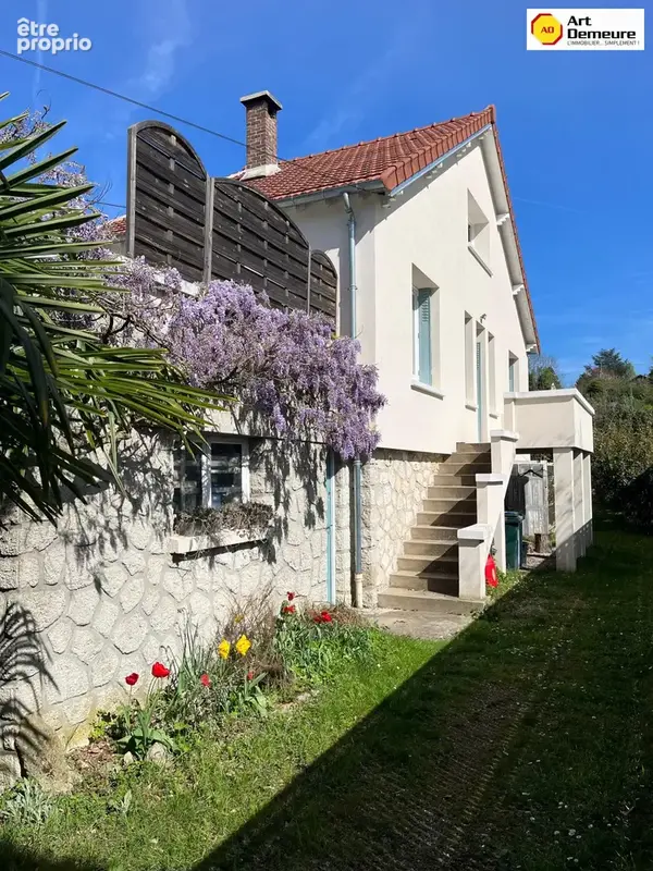 Photo Maison à Meriel au prix de 330 000€