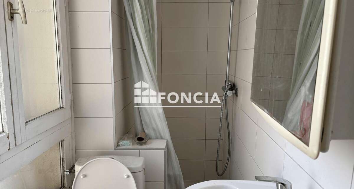 Appartement à PARIS-7E