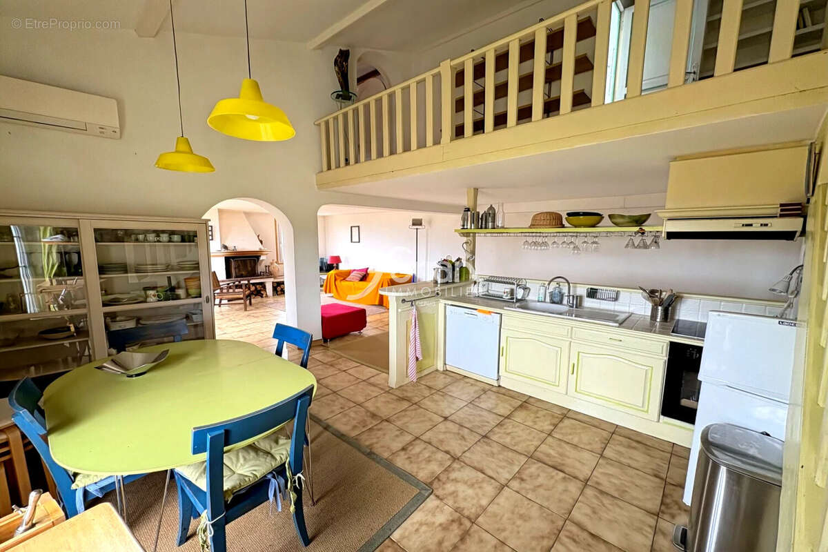 Appartement à FIGANIERES