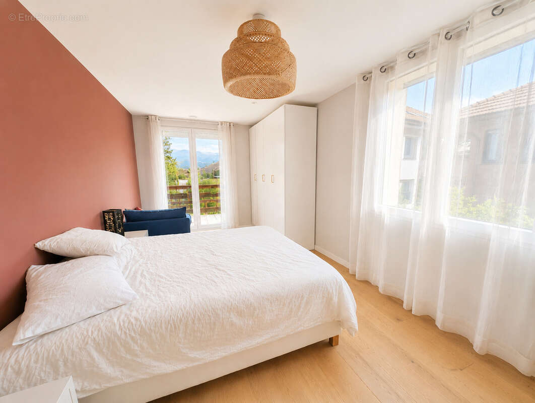 Appartement à ANNECY-LE-VIEUX