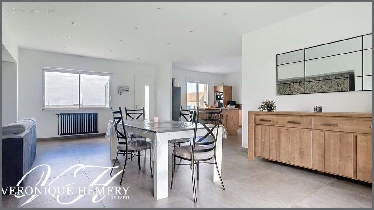 Photo 3 - Maison à VION