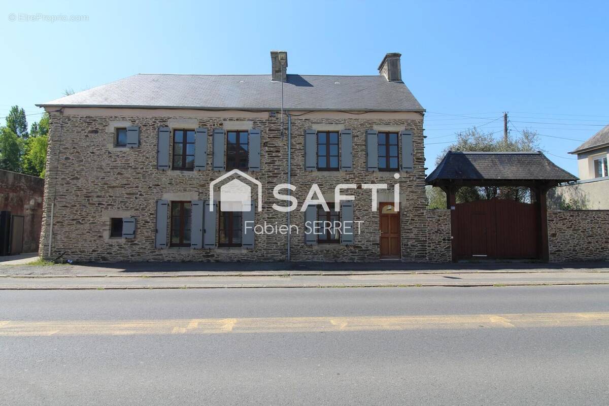 Photo 1 - Maison à LE MOLAY-LITTRY