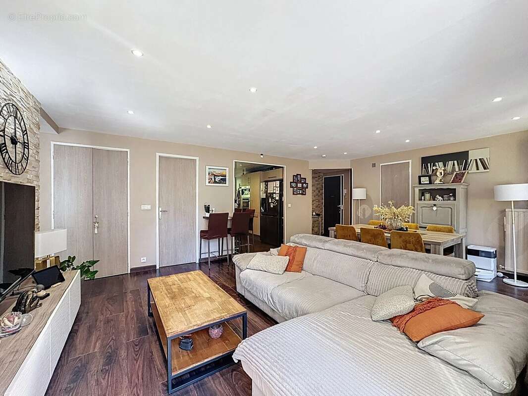 Appartement à LE CANNET