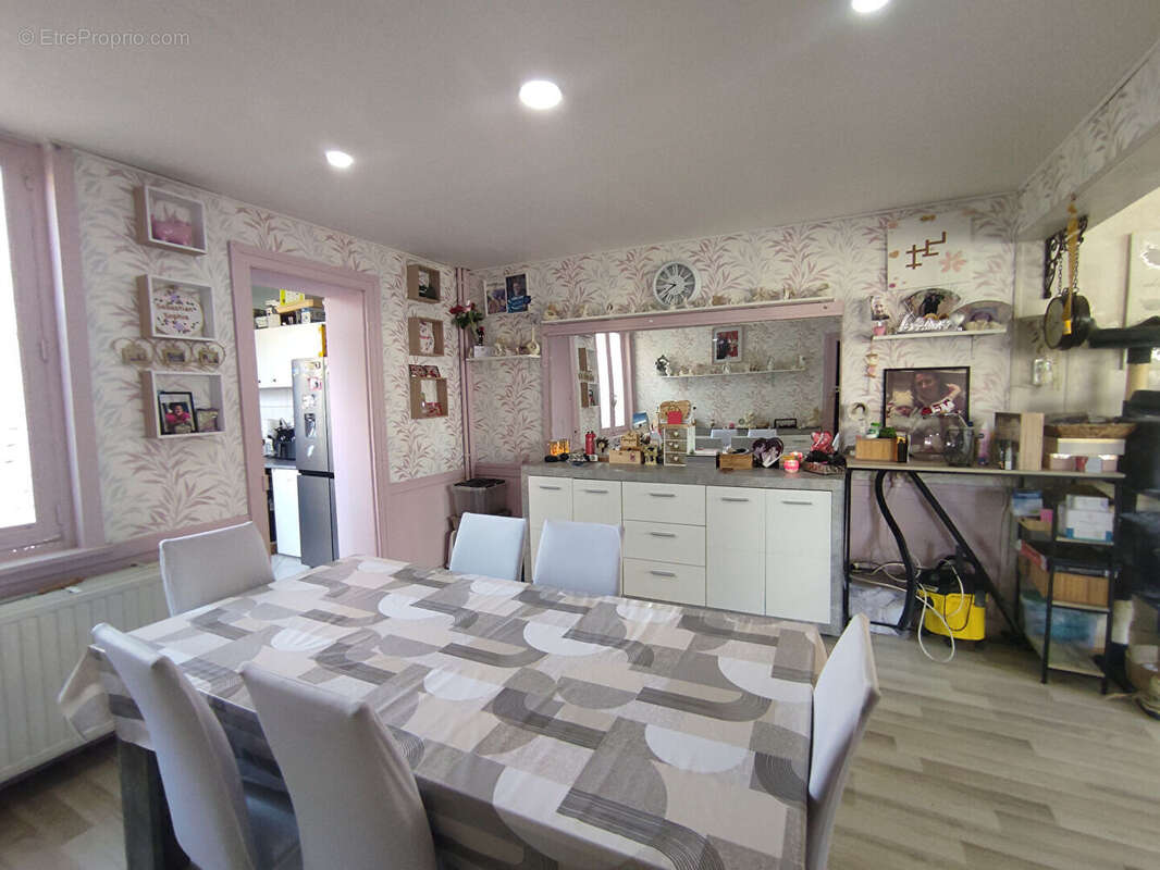 Maison à BOHAIN-EN-VERMANDOIS