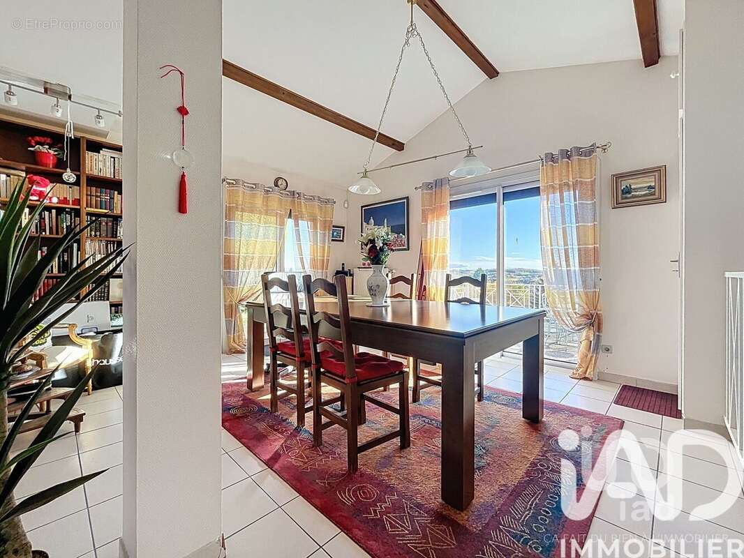 Photo 9 - Maison à COMMUNAY