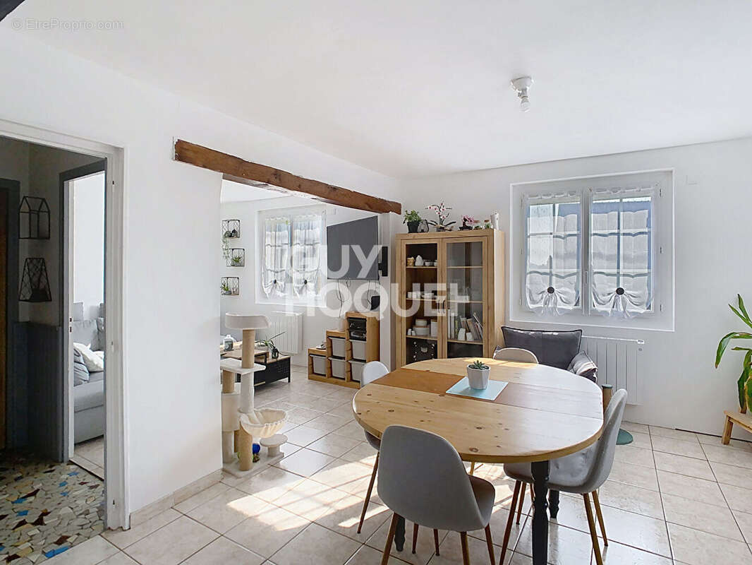 Maison à BONNEUIL-EN-VALOIS