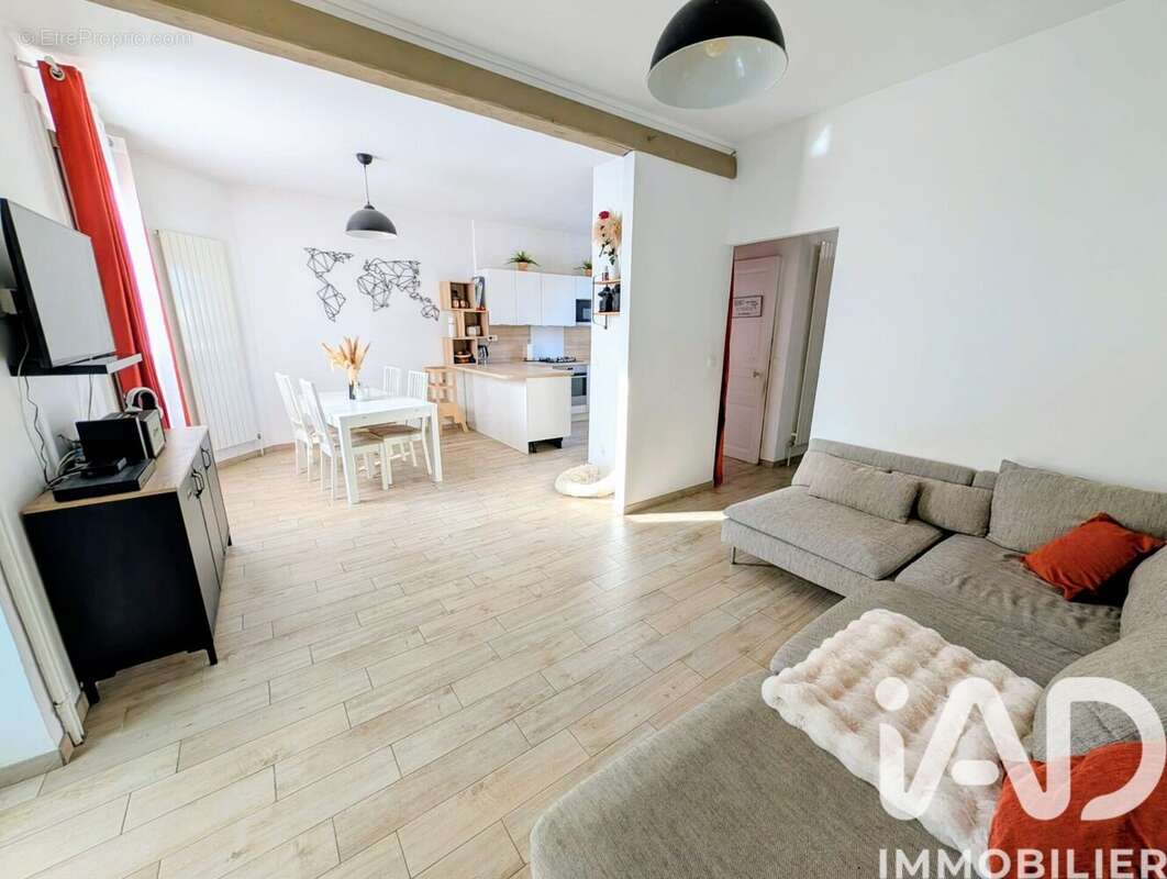 Photo 3 - Maison à EZANVILLE