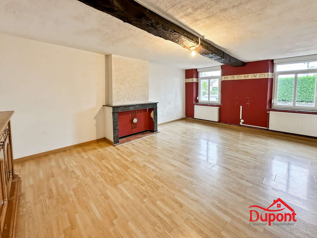 Appartement à DOMPIERRE-SUR-HELPE