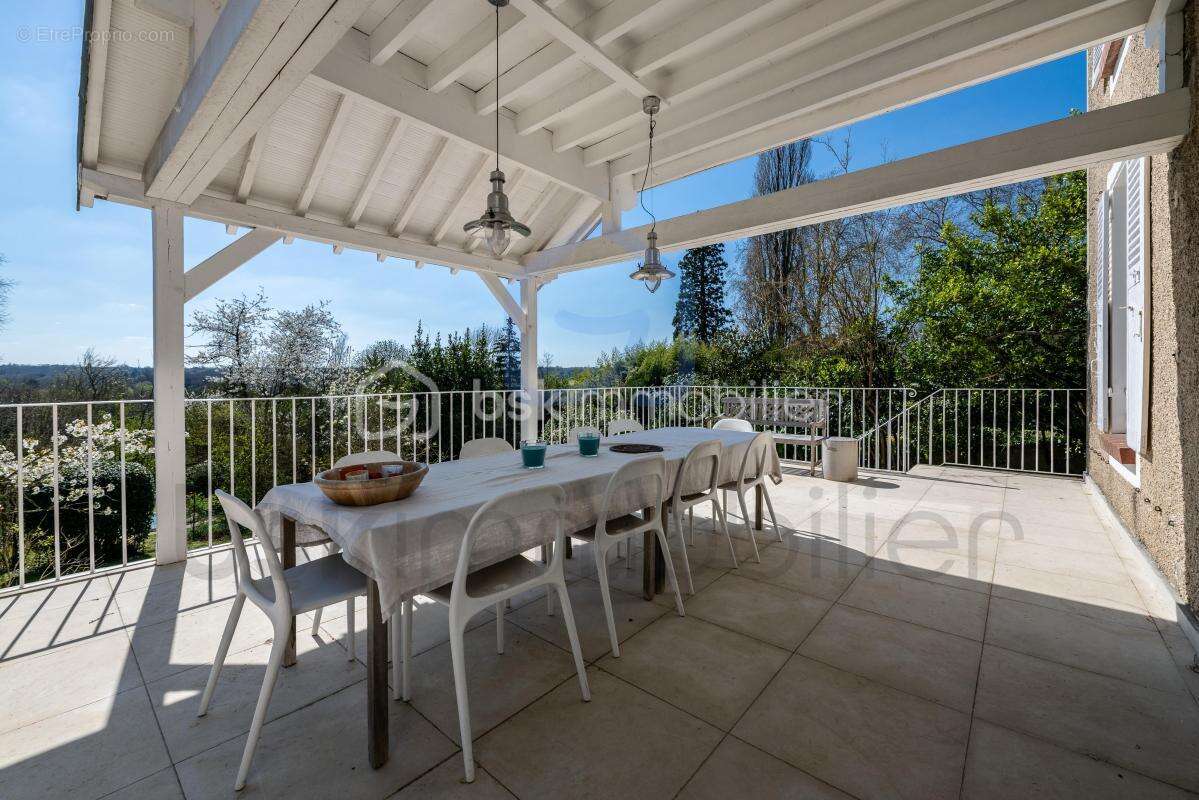 Maison de charme - 261m² - 7 chambres - photo 21