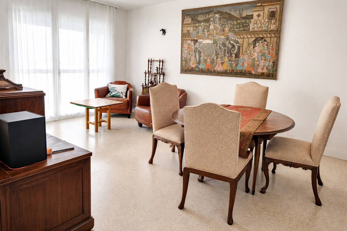 Appartement à CAGNES-SUR-MER