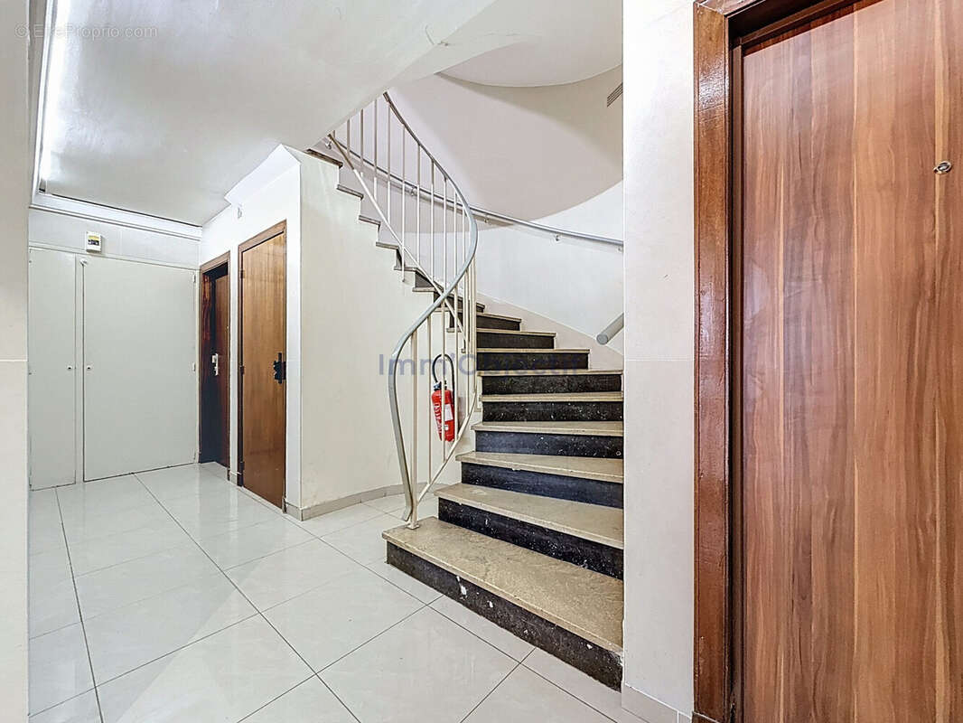 Appartement à PARIS-12E