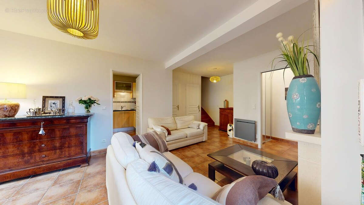 Maison à NANTERRE