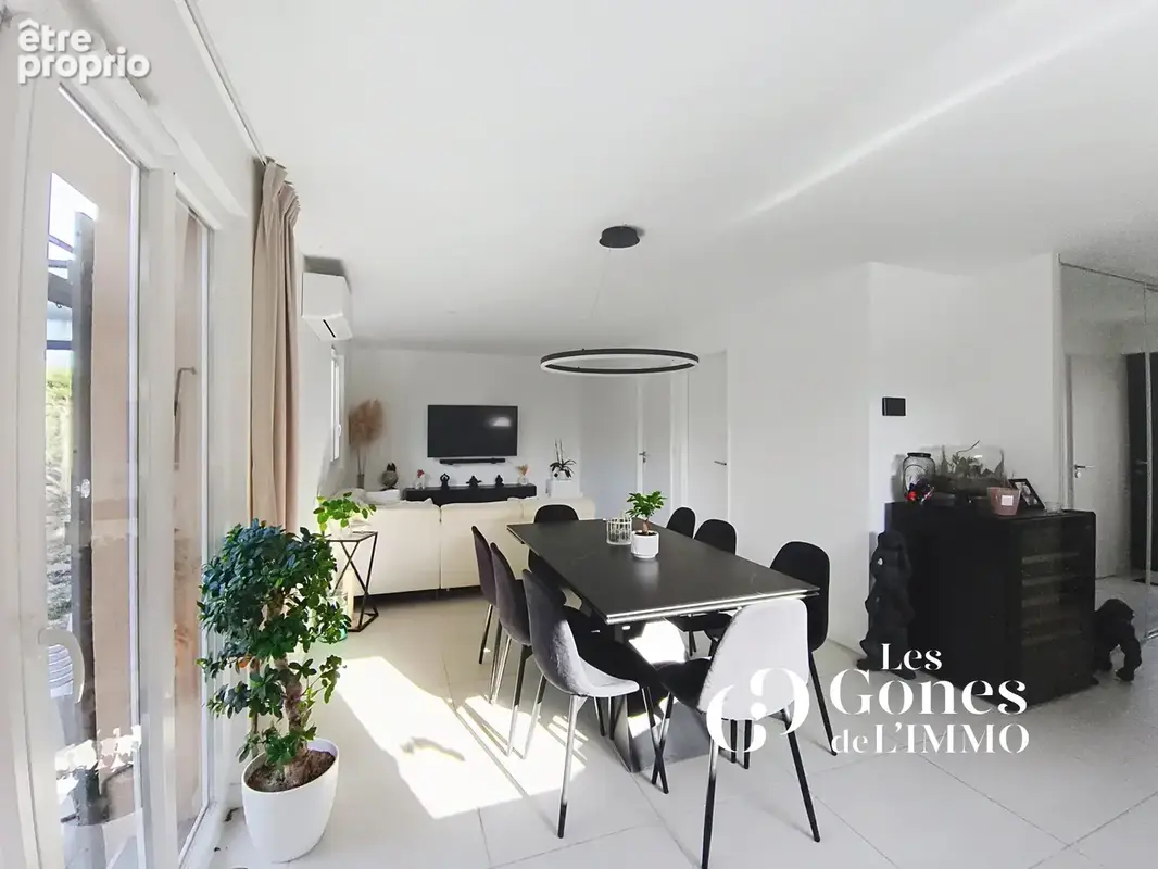 Maison à SAINTE-CONSORCE