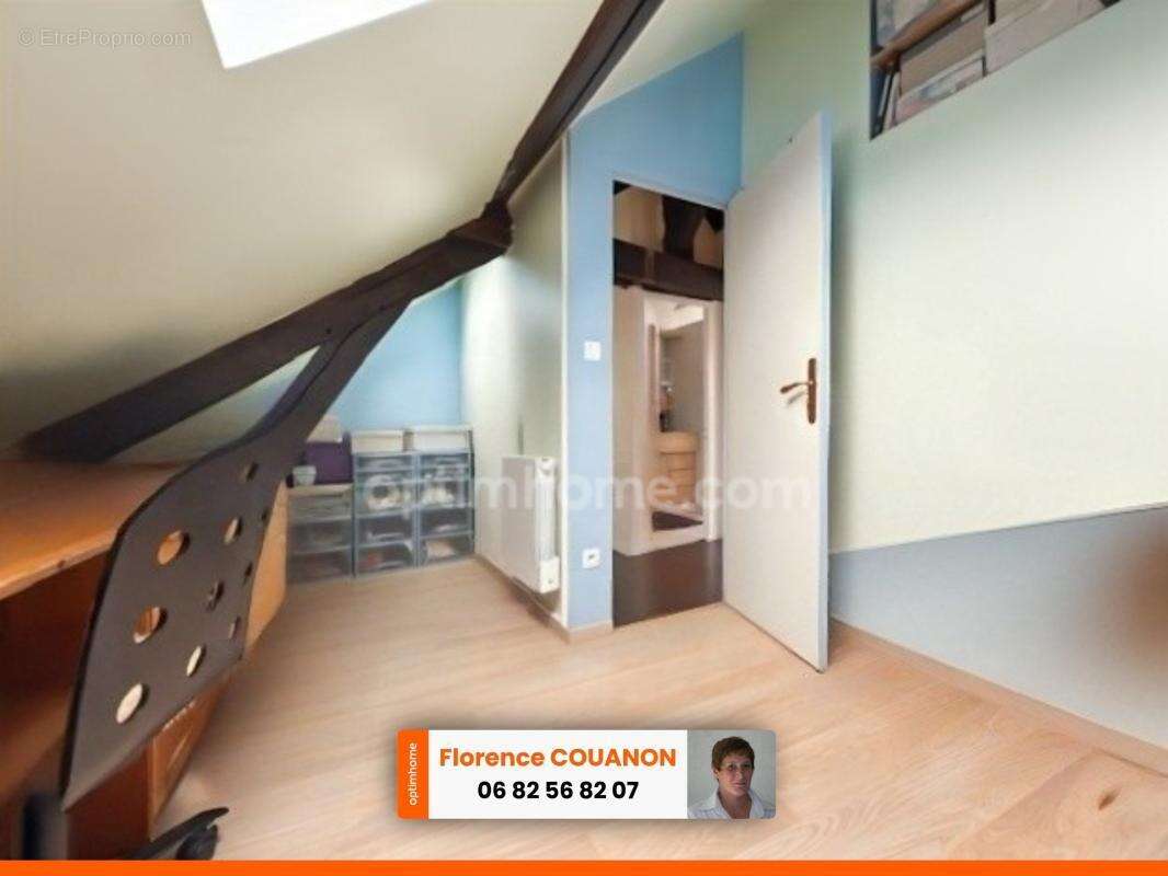 DUPLEX de 80 m². 4 pièces à DOURDAN Centre ville - photo 6