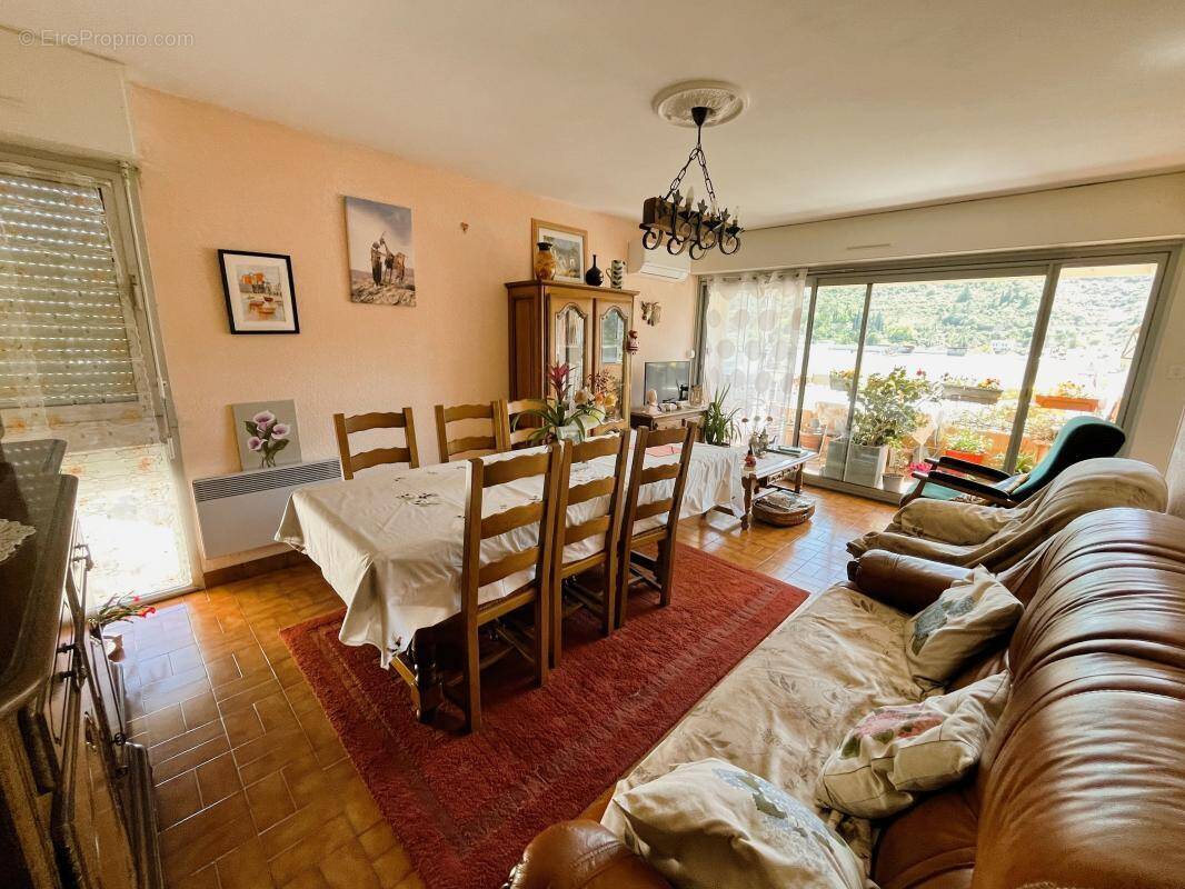 Appartement à LES VANS