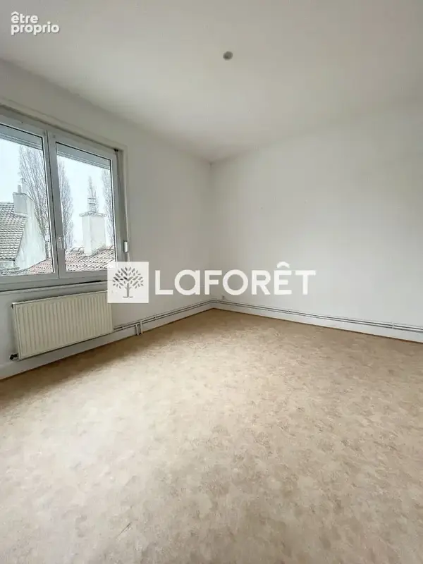 Maison 3 chambres, cour, garage. - photo 7