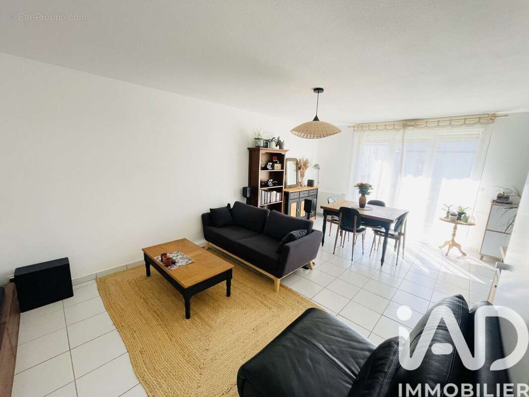 Photo 3 - Appartement à SAINT-PIERRE-DES-CORPS