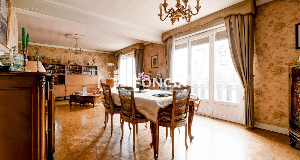 Appartement à REIMS