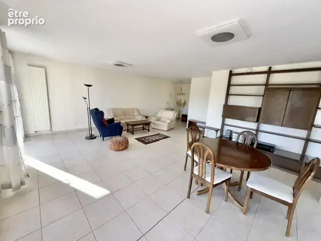 Divonne-les-bains   appartement 4 chambres de 180 m2   4 balcons   ascenseur   2 garages   2 caves - photo 9
