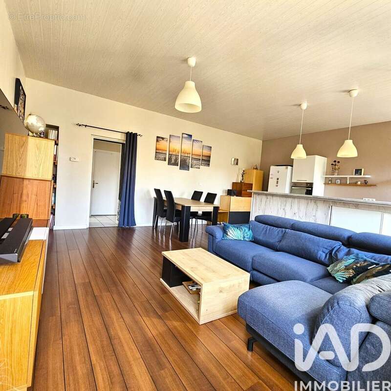 Photo 4 - Appartement à SAINT-GENEST-LERPT
