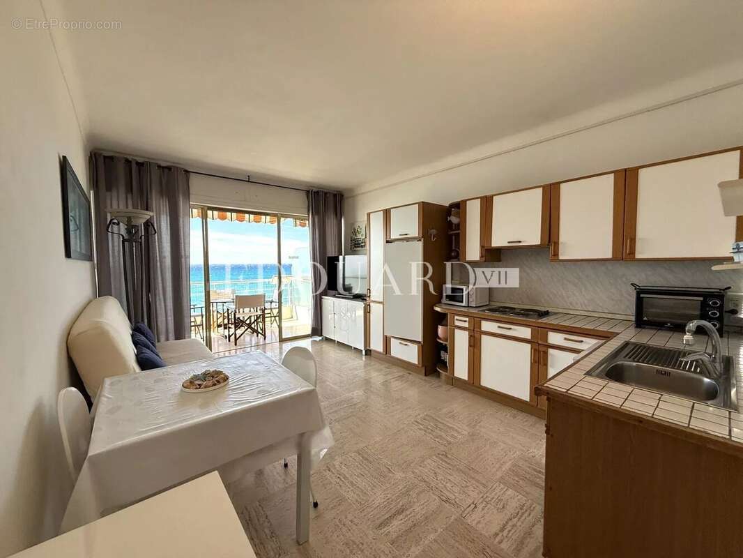 Appartement à MENTON