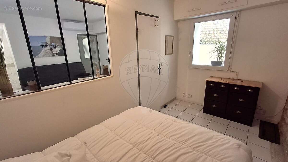 Appartement à VAUX-SUR-MER