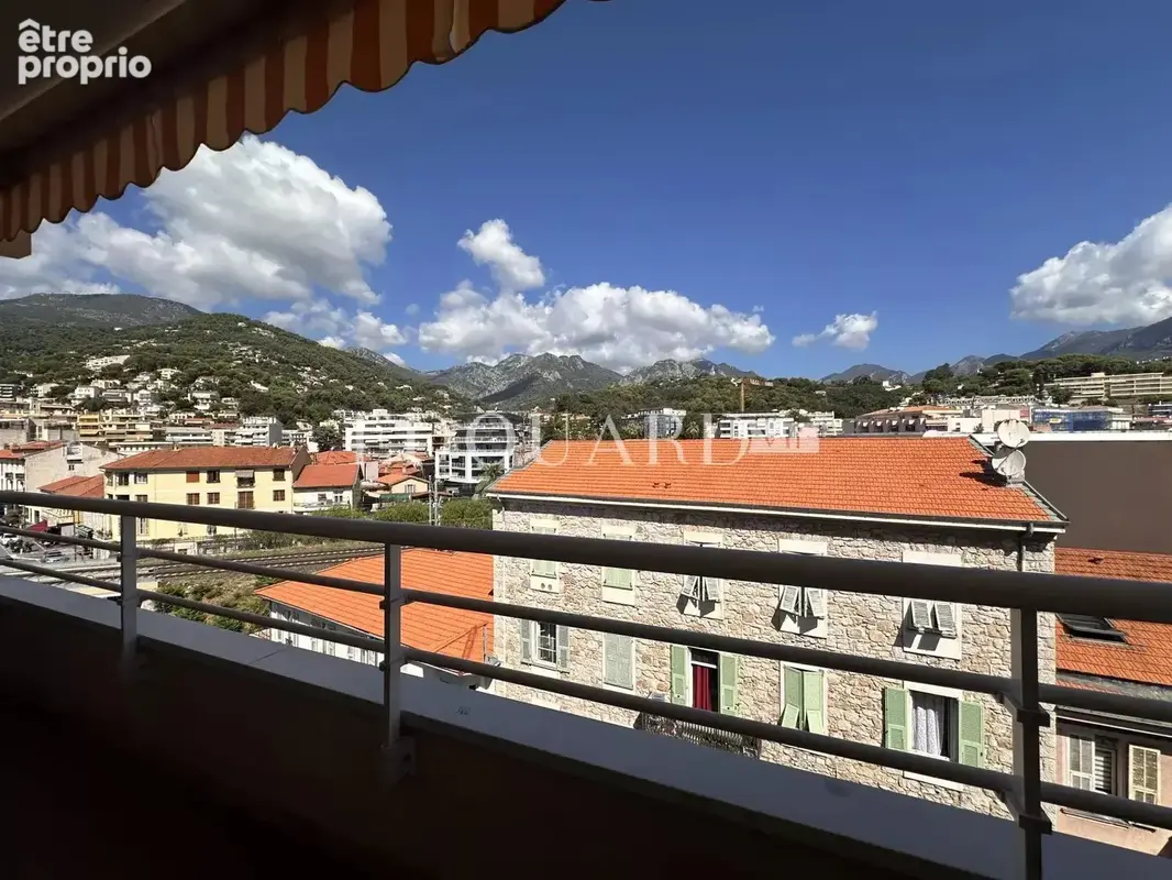 En exclusivité deux pièces avec terrasse et possibilité garage, à quelques pas de la plage du Solenzara - photo 9