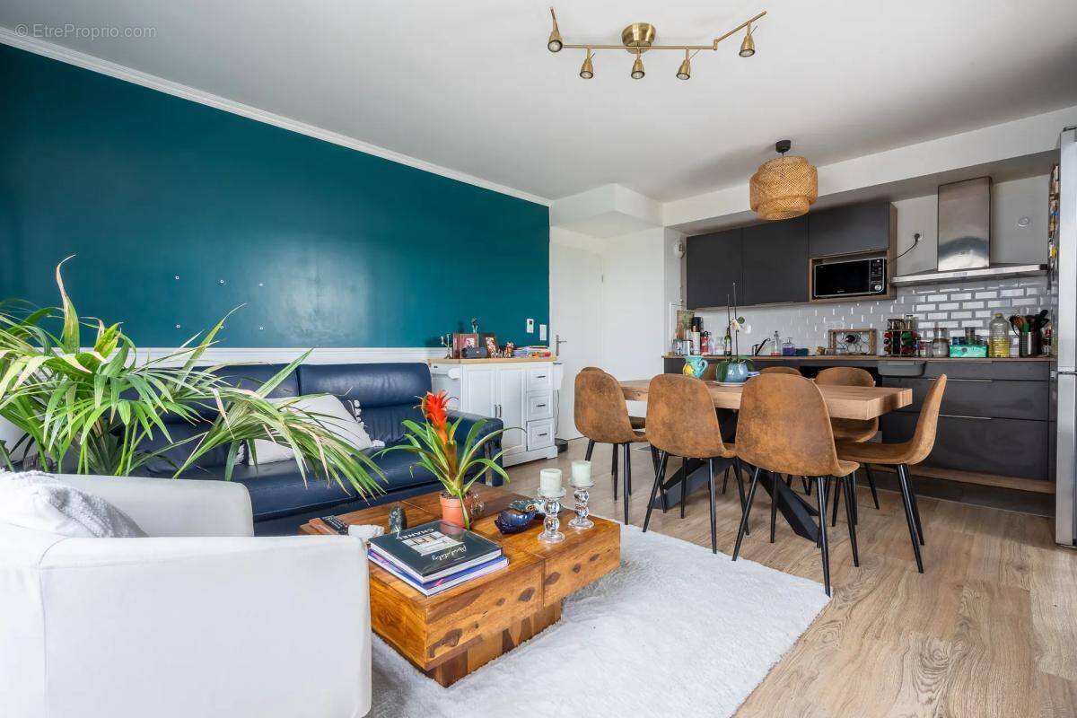 Appartement à LIVRY-GARGAN