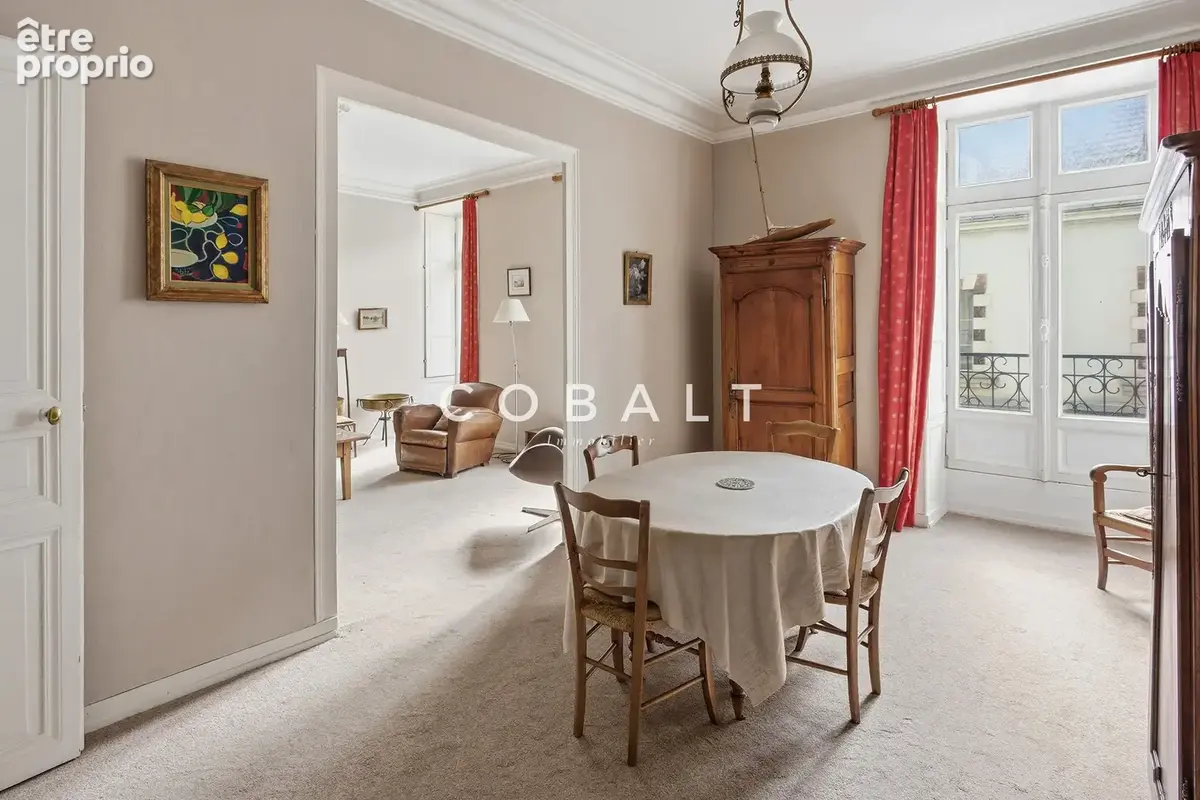 Appartement de charme   Quartier Saint-Mihiel / Talensac   Hauteur sous plafond, volume - photo 6
