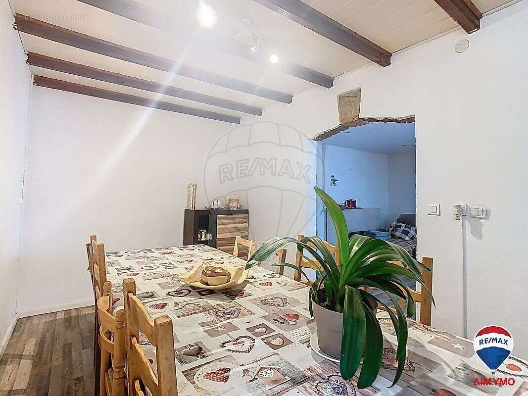 Maison à HUSSEREN-LES-CHATEAUX