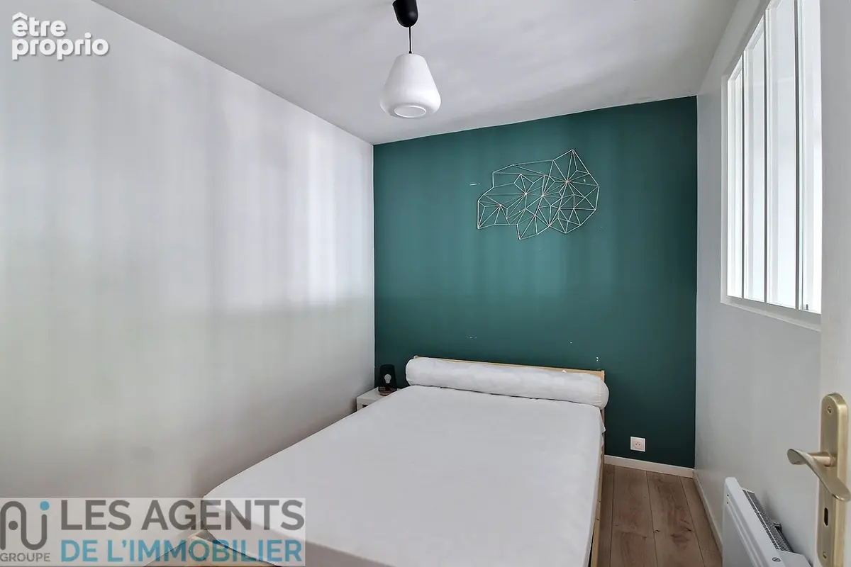 Appartement  2 pièces - Vieux Puteaux - parfait état - photo 6