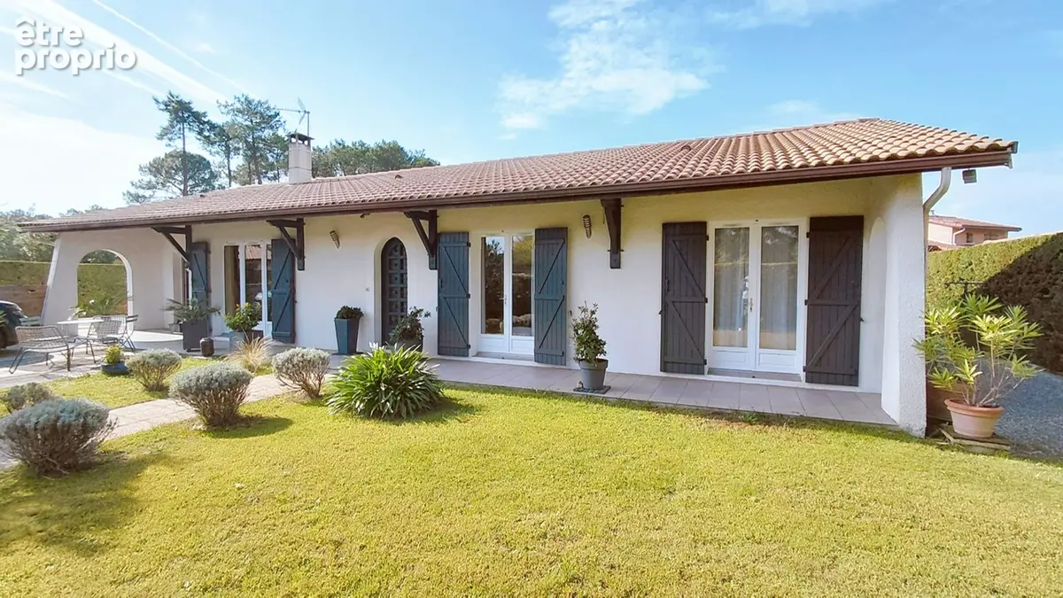 Maison à ARES