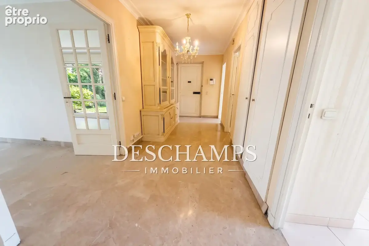 Appartement 3 pièces 75 m² à vendre à Antibes (06160) - photo 3