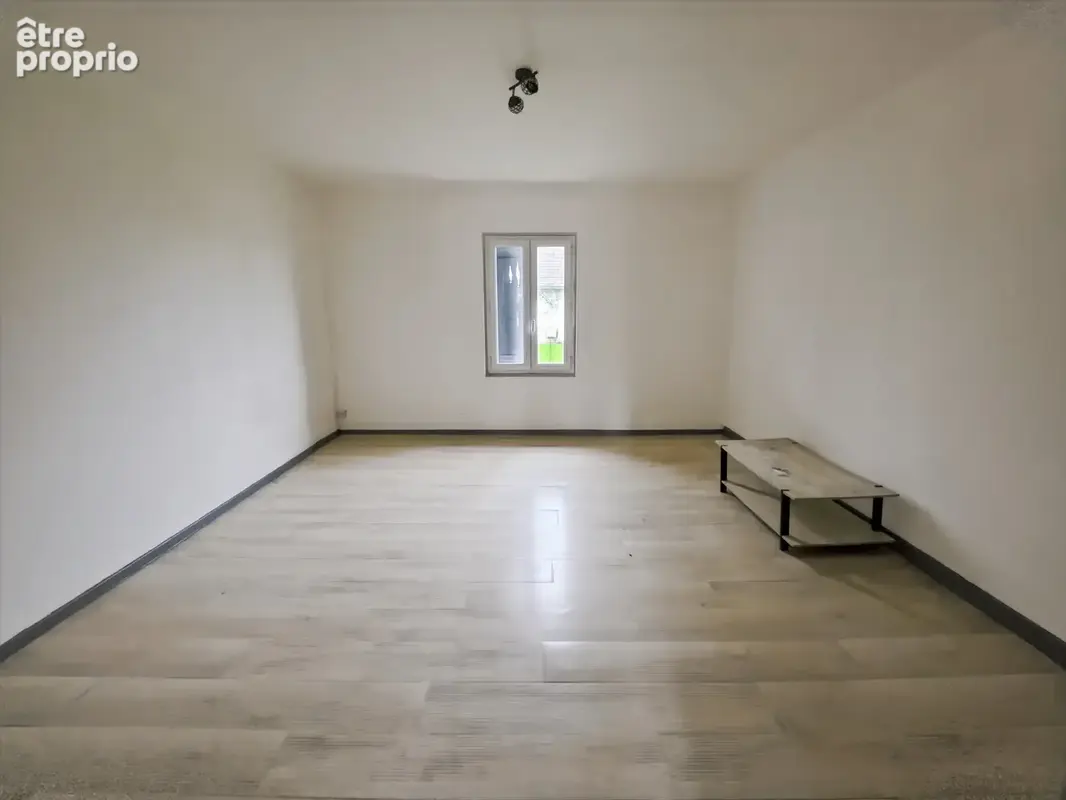 Maison à vendre 4 pièces SAVIGNY EN REVERMONT (71) - photo 4