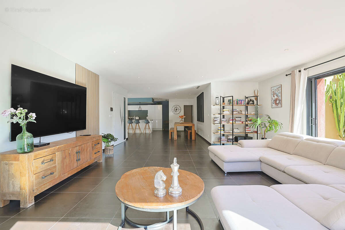 Maison à BELGENTIER