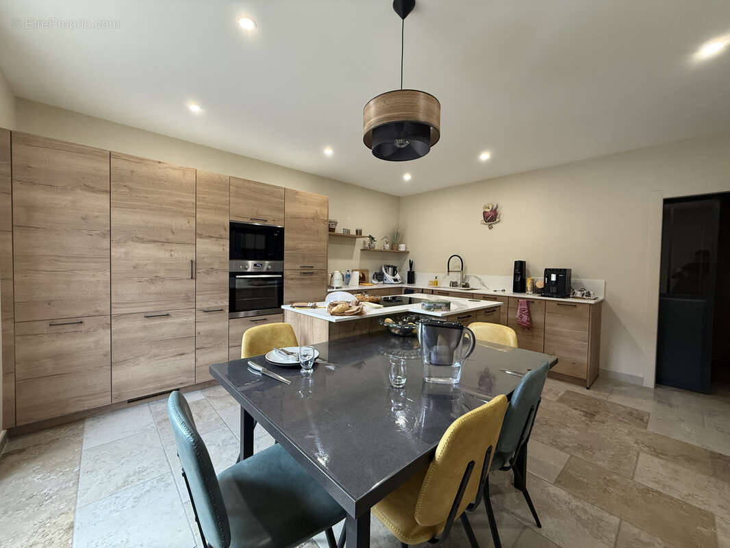 Maison à PIERRELATTE