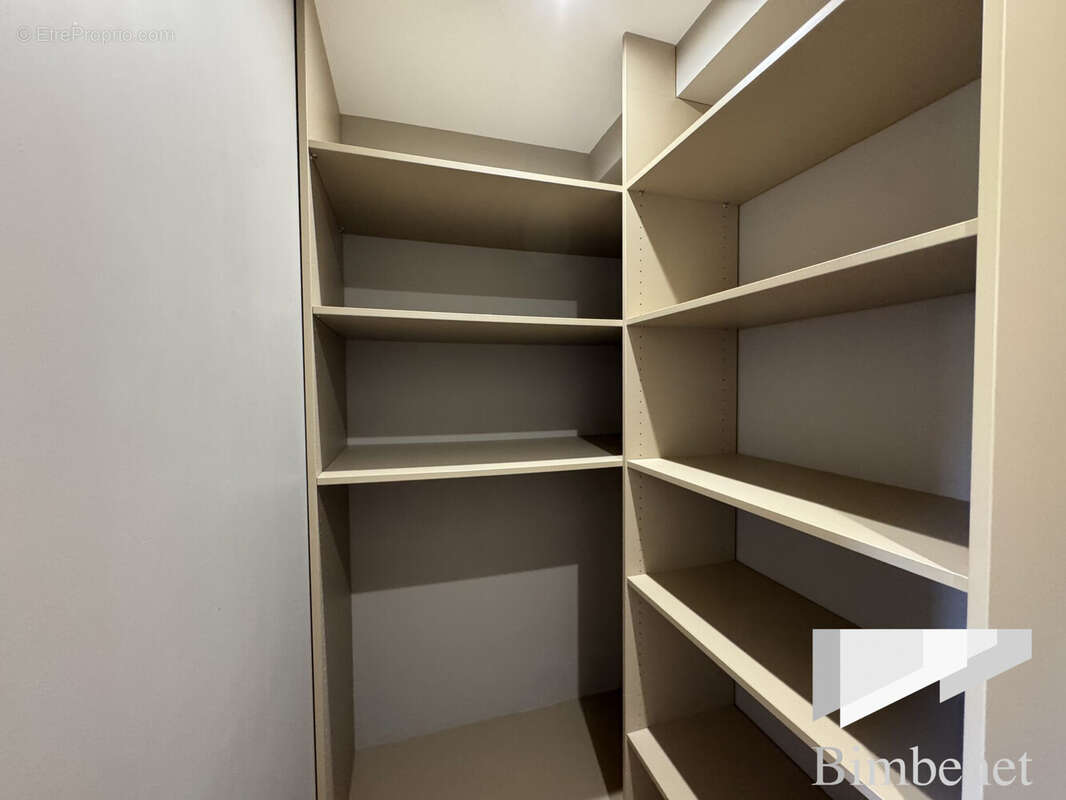 Appartement 108 m² à Orleans  - photo 6