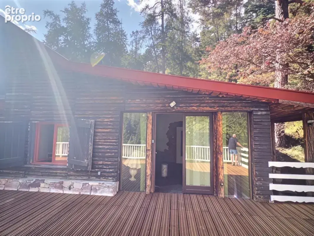 Idéal investissement locatif pour ce chalet en duplex ..
La Colmiane, station de ski et d’été…
Demandez moi la vidéo pour plus d - photo 4