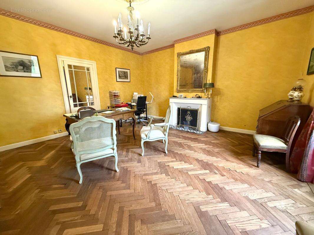 Maison à CADILLAC
