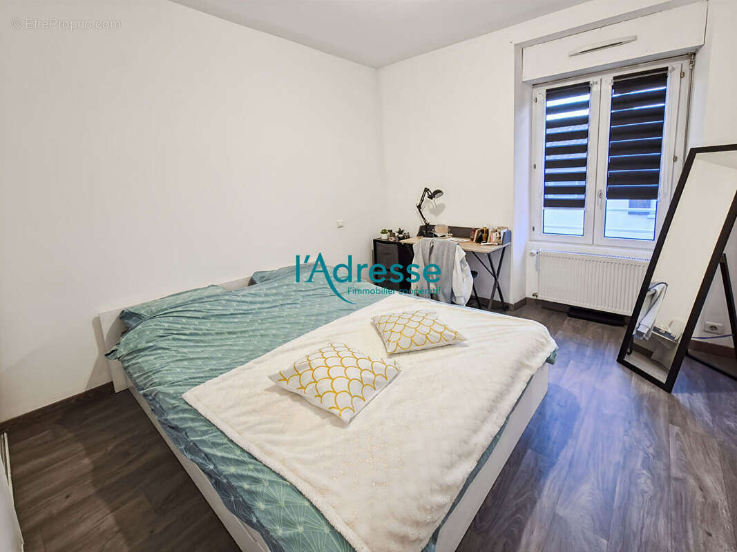 Maison à MONTREVAULT