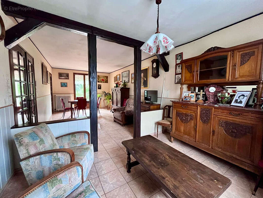 Maison à VILLERS-COTTERETS