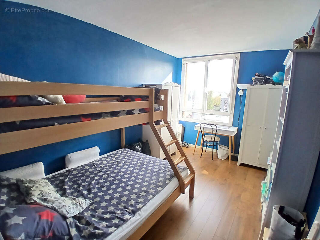 Appartement à AUBERVILLIERS