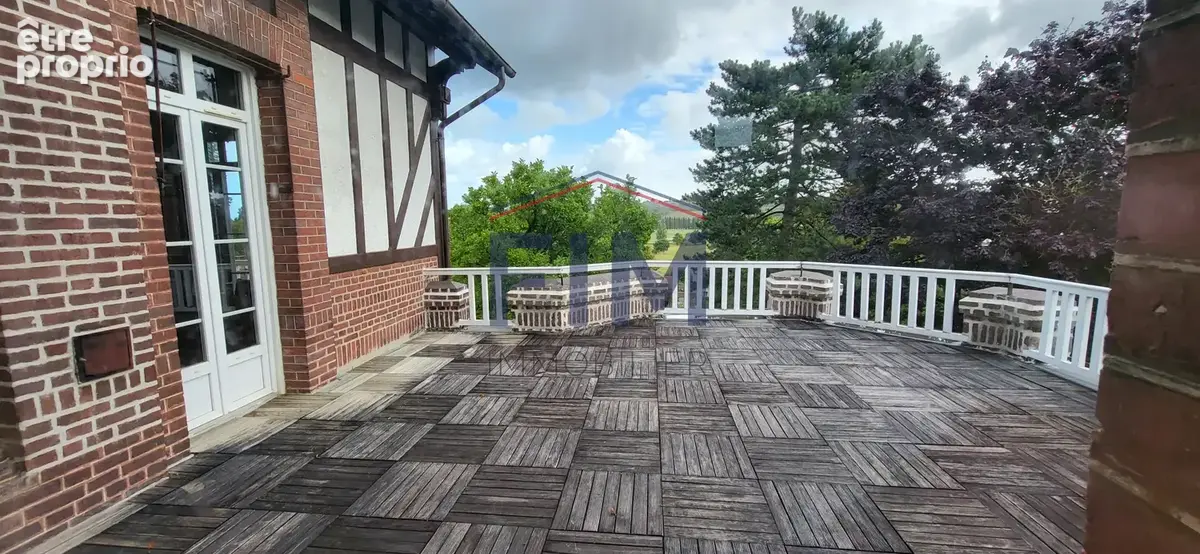 Exceptionnelle, proche Dieppe Villa Anglo-Normande de 307 m2 environ - photo 2