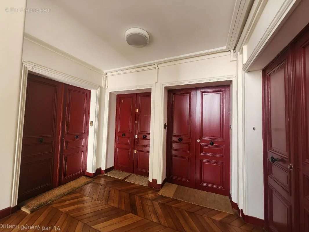 Appartement à PARIS-3E